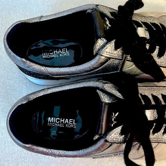 EUC MICHAEL Michael Kors size 7 Allie Trainer Sparkle Metallic - Picture 5 of 8